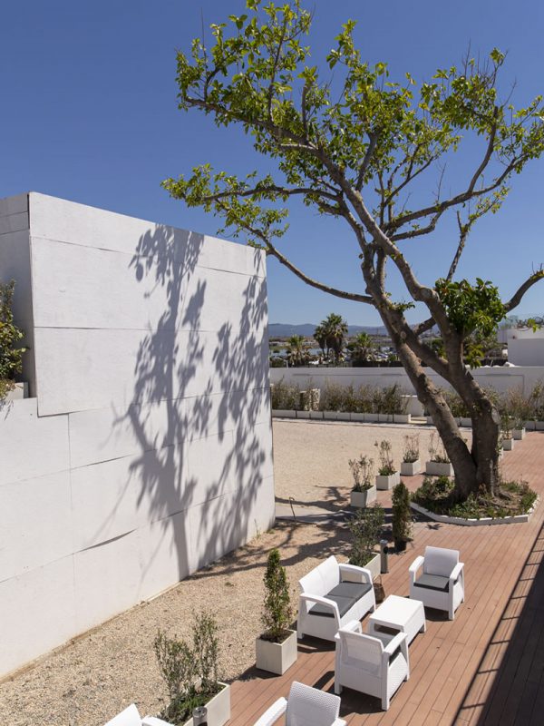 hotel-new-bussola-poetto-cagliari-sardegnai-il-giardino hotel-new-bussola-poetto-cagliari-sardegnai-il-giardino